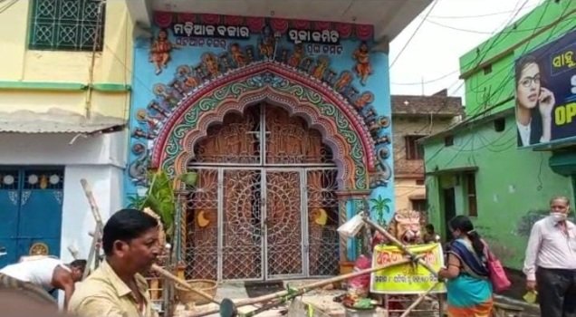 ମଢିଆଳ ଦୁର୍ଗା ମଣ୍ଡପରେ କୋଭିଡ ନିୟମ ଖିଲାପ ଅଭିଯୋଗ