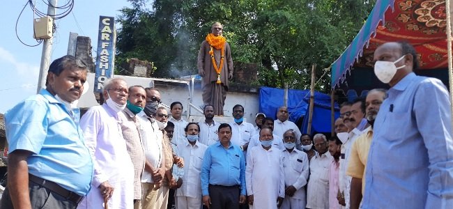 କେନ୍ଦ୍ରାପଡାର ବରପୁତ୍ର ସୂର୍ଗତ ଦୀନବନ୍ଧୁ ସାହୁଙ୍କ ୪୧ତମ ଶ୍ରାଦ୍ଧ ଦିବସ ପାଳିତ