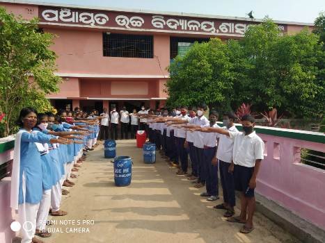 ଏନ.ସି.ସି ଛାତ୍ରଛାତ୍ରୀଙ୍କ ଦ୍ୱାରା ପ୍ଲାଷ୍ଟିକ ମୁକ୍ତ ଅଭିଯାନ