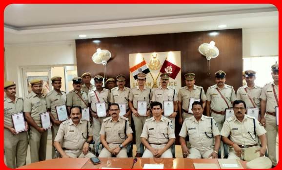 ବୁଗୁଡା ଥାନାର ଦୁଇ ଅଧିକାରୀ ଓ ଜଣେ ପୋଲିସ ପୁରସ୍କୃତ