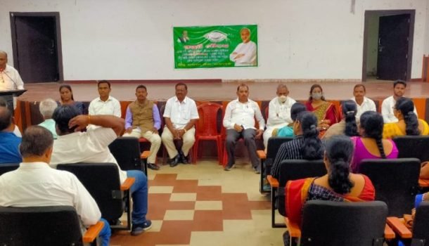 ମୁଖ୍ୟମନ୍ତ୍ରୀଙ୍କ ଦିନିକିଆ ଫୁଲବାଣୀ ଗସ୍ତକୁ ନେଇ ବିଜେଡିର ବୈଠକ