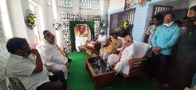 ଆଦର୍ଶ ଶିକ୍ଷକ ଲକ୍ଷ୍ମୀନାରାୟଣ ପ୍ରସାଦଙ୍କୁ ରାଜ୍ୟପାଳଙ୍କ ଭାବପୂର୍ଣ ଶ୍ରଦ୍ଧାଞ୍ଜଳି