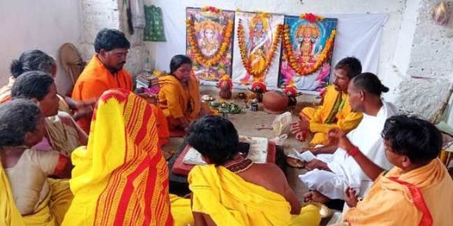 ଗଜପତିର ବିଭିନ୍ନ ସ୍ଥାନରେ ଅଷ୍ଟପ୍ରହରୀ ଆରମ୍ଭ