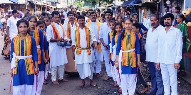ଲକ୍ଷ୍ମୀନାରାୟଣ ଭଜନ ମଣ୍ଡଳୀ ତରଫରୁ