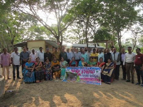 ଉଦଳା ହାଇସ୍କୁଲ ୭୭ବ୍ୟାଚ୍‌ର ବନ୍ଧୁମିଳନ