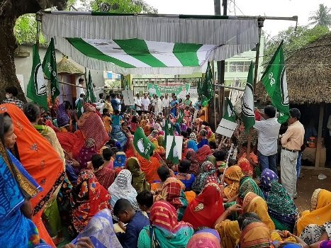 ରନ୍ଧନ ଗ୍ୟାସ ଦରବୃଦ୍ଧି ପ୍ରତିବାଦରେ