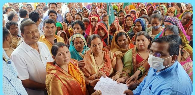ଦର ବୃଦ୍ଧି ବିରୁଦ୍ଧରେ ବିଜୁ ମହିଳା ଜନତା ଦଳର ପ୍ରତିବାଦ