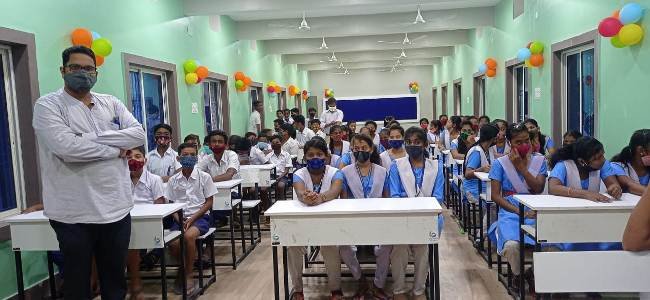 ଉଦଘାଟିତ ହେଲା ସ୍ମାର୍ଟ କ୍ଳାସ