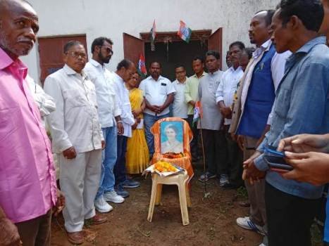 ଗୁମ୍ମାରେ ଇନ୍ଦ୍ରାଗାନ୍ଧୀଙ୍କ ସହିଦ ଦିବସ ପାଳନ, କଂଗ୍ରେସର ମିଶ୍ରଣ ପର୍ବ
