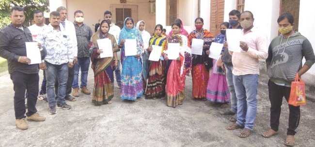 ଠିପିଖୋଲା ବିଦେଶୀ ମଦ ଦୋକାନ ନ ଖୋଲିବାକୁ ଦାବି