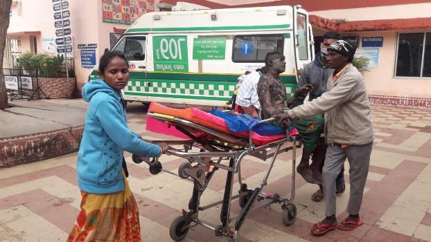 ଚା'ତିଆରି କରୁଥିବାବେଳେ ଷ୍ଟୋଭରୁ ନିଆଁ ଲାଗି ଯୁବକ ଗୁରୁତର