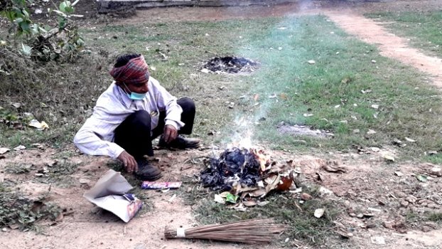 ପରିବେଶକୁ ସଫା ରଖିବା ନିତିଦିନର ନିଶା ପାଲଟିଛି