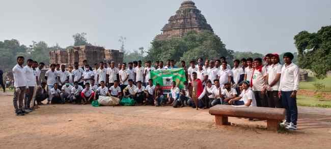 ଚନ୍ଦ୍ରଭାଗା ବେଳାମାର୍ଗ ଓ ନବଗ୍ରହ ଠାରେ ମେଗା  ସଫେଇ କାର୍ଯ୍ୟକ୍ରମ