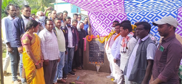 ବିଭିନ୍ନ କାର୍ଜ୍ୟର ଶିଳା ନ୍ୟାସ କଲେ ବିଧାୟକ