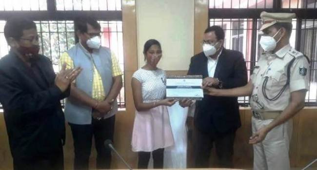 କାଶୀନଗରରେ କୃତୀ ଛାତ୍ରଛାତ୍ରୀଙ୍କୁ ସମ୍ବର୍ଦ୍ଧନା