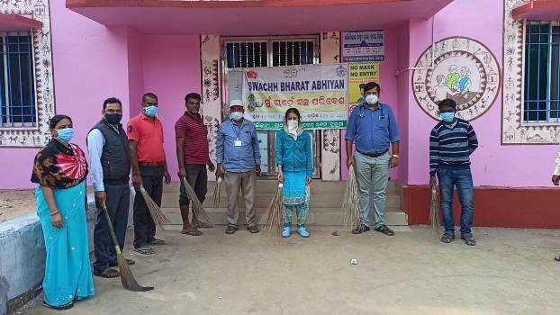ଟୁକୁଣା ପ୍ରାଥମିକ ସ୍ୱାସ୍ତ୍ୟକେନ୍ଦ୍ର ପକ୍ଷରୁ ସ୍ୱଚ୍ଛତା କାର୍ଯ୍ୟକ୍ରମ