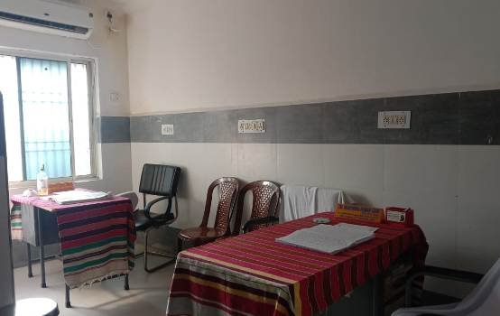 ବ୍ରହ୍ମପୁର ସିଟି ହସ୍ପିଟାଲରେ ଡାକ୍ତର ଅନୁପସ୍ଥିତି ଯୋଗୁଁ ରୋଗୀ ହନ୍ତସନ୍ତ