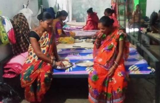 ଗଜପତିରେ ସାମ୍ଭାବ୍ୟ ବାତ୍ୟାକୁ ଦୃଷ୍ଟିରେ ରଖି ଜିଲ୍ଲାରେ ୧୩୩ଗୋଟି ଆଶ୍ରୟସ୍ଥଳୀ ଖୋଲାଗଲା