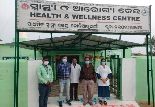 ସ୍ୱାସ୍ଥ୍ୟକେନ୍ଦ୍ରର ସ୍ୱଚ୍ଛତା ଓ ରୋଗୀ ସେବା କାର୍ଯ୍ୟକୁ ବୁଲି ଦେଖିଲେ ଦୁଇଜଣିଆ କାୟାକଳ୍ପ ଟିମ