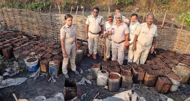 ମିଳିତ ଚଢାଉରେ ମଦ ଓ ପୋଚ ଜବତ : ଜଣେ ଗିରଫ