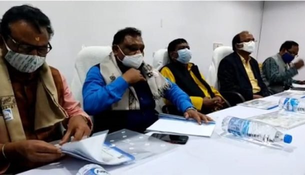 କେନ୍ଦ୍ର ଜଳସମ୍ପଦ ଓ ଆଦିବାସୀ ମନ୍ତ୍ରୀଙ୍କ ଦିନିକିଆ କନ୍ଧମାଳ ଗସ୍ତ