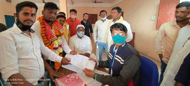 ଛତ୍ରପୁର ବ୍ଲକରେ ୫୮ଜଣ ପାର୍ଥୀ ନାମାଙ୍କନ ପତ୍ର ଦାଖଲ କଲେ