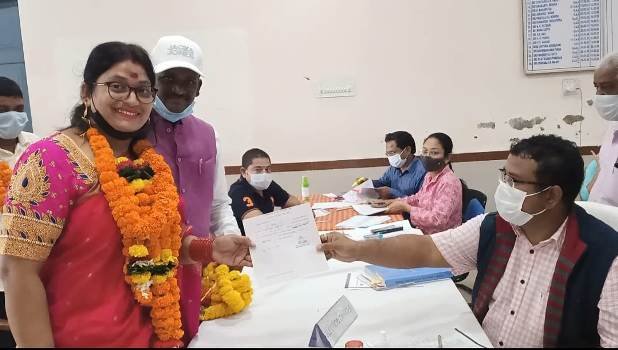 ସିପିଆଇଏମ ଜିଲ୍ଲା ପରିଷଦ ପାର୍ଥୀମାନଙ୍କ ନାମାଙ୍କନ ପତ୍ର ଦାଖଲ