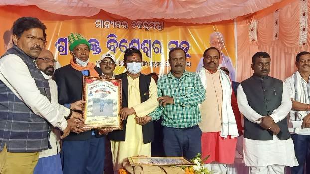 ଗଙ୍ଗାଧରଙ୍କୁ ଉତ୍କଳମଣି ଗୋପବନ୍ଧୁ ସମ୍ମାନ