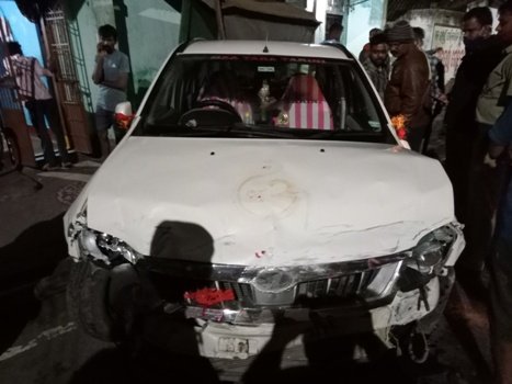 ମଦ୍ୟପାନ ଚାଳକଙ୍କ ବେପୁରିଆ ଗାଡି ଚାଲା ଘର ଭାଙ୍ଗି ନଷ୍ଟ