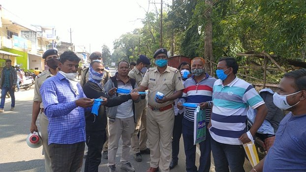 ମୋହନା ରେ ଲାଗୁହେଲା ରାତ୍ର କାଳୀନ କର୍ଫ୍ୟୁ