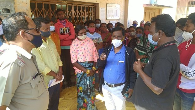 ପଞ୍ଚାୟତ କାର୍ଯ୍ୟଳୟରେ ତାଲା ପକାଇଲେ : ୫ ଖଣ୍ଡ ୱାର୍ଡ ବାସିନ୍ଦା