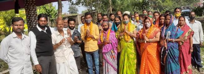 ନାମାଙ୍କନ ପତ୍ର ଦାଖଲ କଲେ ସରପଞ୍ଚ ପ୍ରାର୍ଥିନୀ ଜୟନ୍ତୀ ପଣ୍ଡା