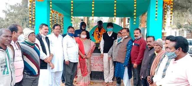 ପୂର୍ବତନ ମନ୍ତ୍ରୀ ପ୍ରହଲ୍ଲାଦ ମଲିକଙ୍କ ଜୟନ୍ତୀ ପାଳିତ