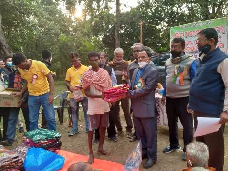 ଏସିବି ଫାଉଣ୍ଡେସନ ପକ୍ଷରୁ ଶୀତବସ୍ତ୍ର ବଣ୍ଟନ