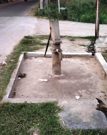 ନଳକୂପ ଅଚଳ : ପିଏଚଡ଼ି ଅଫିସରେ ତାଲା