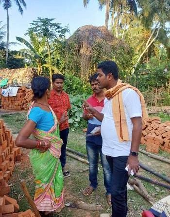 କଂଗ୍ରେସ ସମର୍ଥିତ ସରପଞ୍ଚ ପ୍ରାର୍ଥୀଙ୍କ ମାରାଥନ ପ୍ରଚାର 