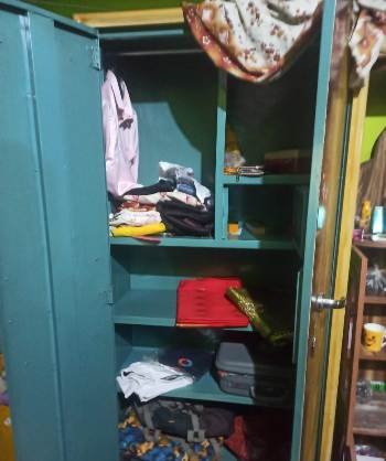 ଘରୁ ସୁନା ଟଙ୍କା ଲୁଟିନେଲେ ଦୁର୍ବୃତ୍ତ