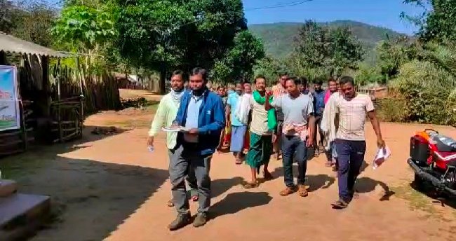 ଉଚ୍ଚ ଶିକ୍ଷିତ ଆଦିବାସୀ ଯୁବ ସରପଞ୍ଚ ପ୍ରାର୍ଥୀଙ୍କ ନିଆରା ପ୍ରଚାର