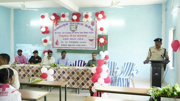 ପିପୁଲସ କଲେଜରେ ସ୍ଵେଚ୍ଛାକୃତ ରକ୍ତଦାନ ଶିବିର