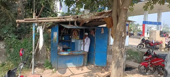 ଖୁଲମଖୁଲାରେ ବିକ୍ରି ହେଉଛି