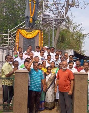 ପୂର୍ବତନ ମୁଖଯମନ୍ତ୍ରୀ ସ୍ୱର୍ଗତ ବିଜୁ ପଟନାୟକଙ୍କ ୧୦୬ ତମ ଜନ୍ମ ଜୟନ୍ତୀ ପାଳିତ
