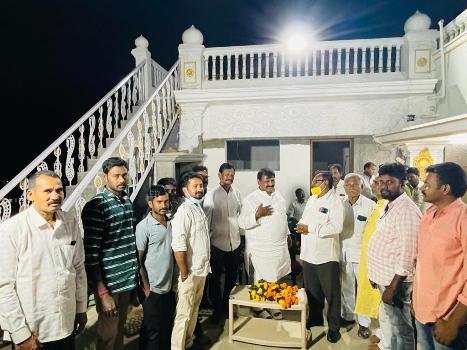 ବିଜେଡି ପୌରାଧ୍ୟକ୍ଷ ପ୍ରାର୍ଥୀନୀଙ୍କ ସମେତ କାଉନସିଲର ପ୍ରାର୍ଥୀ/ପ୍ରାର୍ଥୀନୀଙ୍କୁ ଗୁରୁମନ୍ତ୍ର ଦେଲେ ଡ.ତିରୁପତି ପାଣିଗ୍ରାହୀ