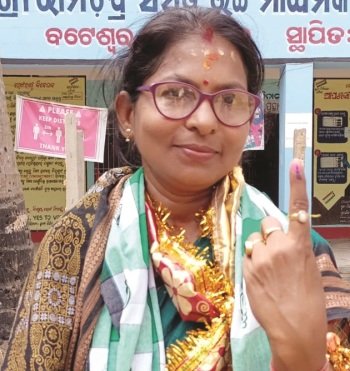 ଅଧ୍ୟକ୍ଷ ପଦରେ ସବିତା ସାହୁ ଓ ୧୮ କାଉନସିଲର ବିଜୟୀ