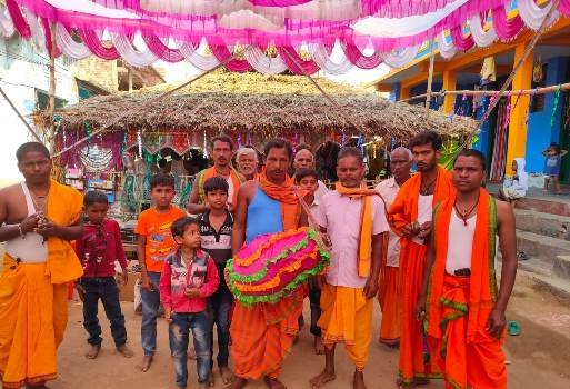କୁମୁଣ୍ଡିରେ 24 ପ୍ରହର ଅଖଣ୍ଡ ନାମ ଯଜ୍ଞ ଆରମ୍ଭ