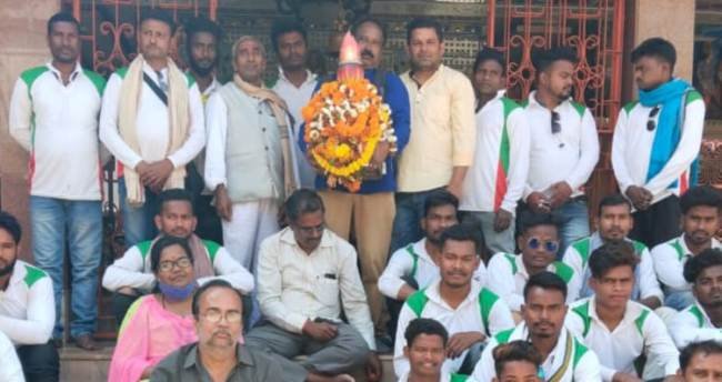 ମୟୁରଭଞ୍ଜ ମହାରାଜା ଶ୍ରୀରାମଚନ୍ଦ୍ର ଭଞ୍ଜଦେଓ ଙ୍କ ଜ୍ୟୋତିରଥ କୁ ସମ୍ବର୍ଦ୍ଧନା