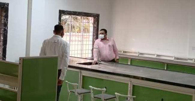 ୫ଟି ରୂପାନ୍ତିକରଣ ବିଭିନ୍ନ ବିଦ୍ୟାଳୟର ଉନ୍ନୟନ କାର୍ଯ୍ୟ ପରିଦର୍ଶନ କଲେ ଗଜପତି ଜିଲ୍ଲାପାଳ