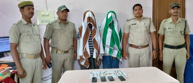 ଦୁଇ ଲୁଟେରଙ୍କୁ ଗିରଫ କଲା ପୋଲସରା ପୋଲିସ