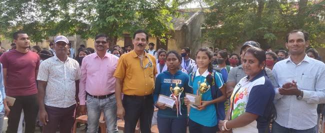 ପ୍ରଥମ ଓଡ଼ିଶା ବିଶ୍ଵବିଦ୍ୟାଳୟ କ୍ରିଡା ସମାରୋହରେ କଳାହାଣ୍ଡି ବିଶ୍ଵବିଦ୍ୟାଳୟର କମାଲ