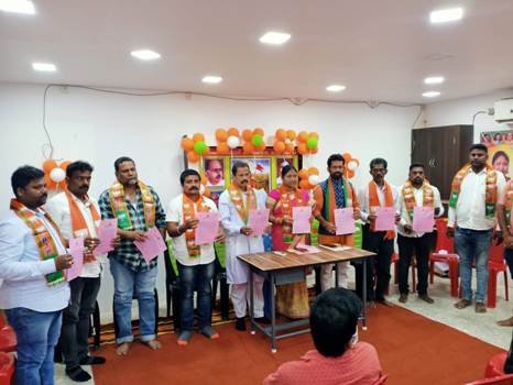 ପୈାର ନିର୍ବାଚନ ସକାଶେ : ଭାରତୀୟ ଜନତା ପାର୍ଟି ପକ୍ଷରୁ ନିର୍ବାଚନୀ ଇସ୍ତାହାର ଉନ୍ମୋଚିତ