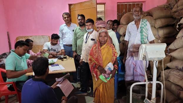 ବାଲିବରେଇ ପଞ୍ଚାୟତରେ ଆରମ୍ଭ ହେଲା ଚାଉଳ ବଣ୍ଟନ